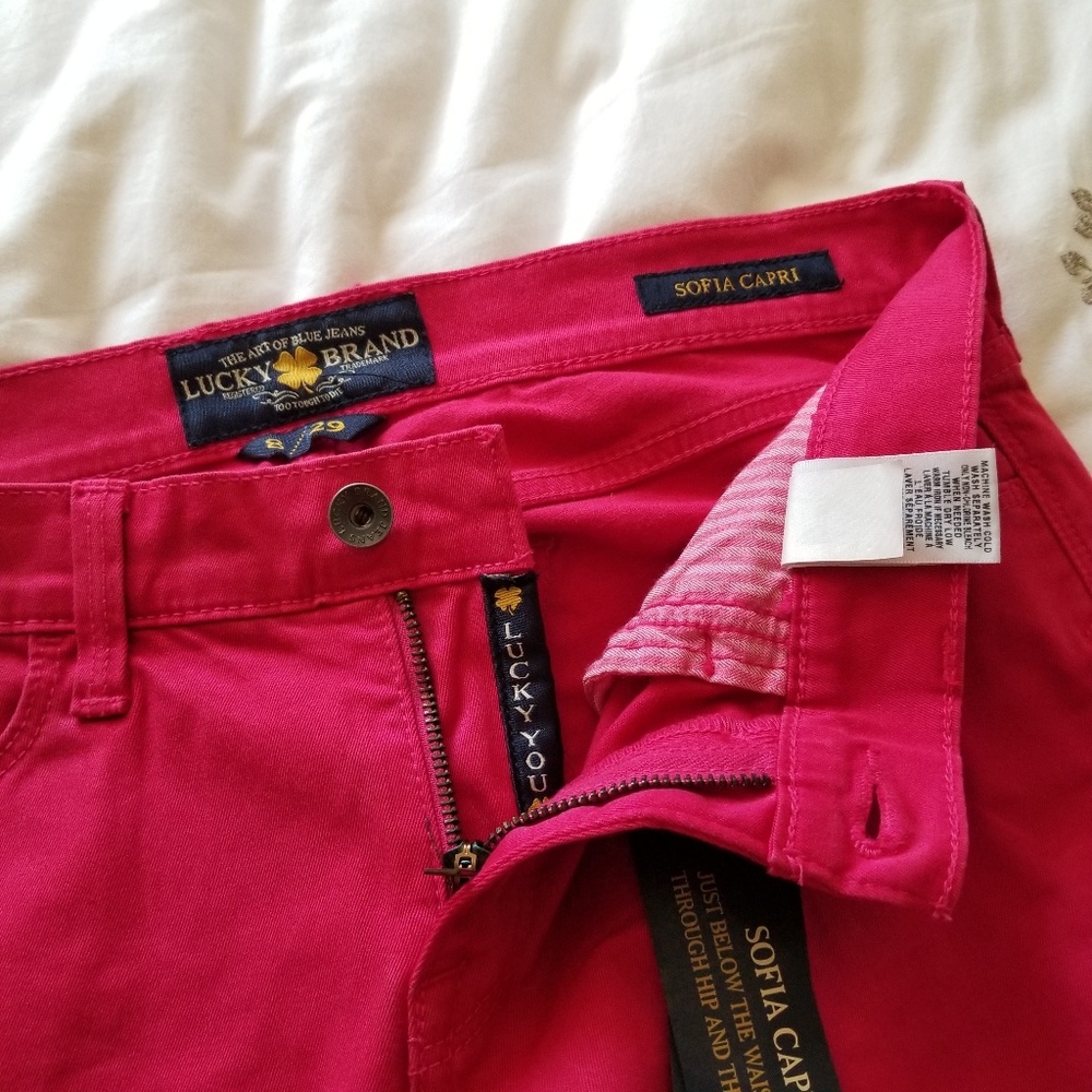 Lucky Sofia Capri Jeans (8/29)